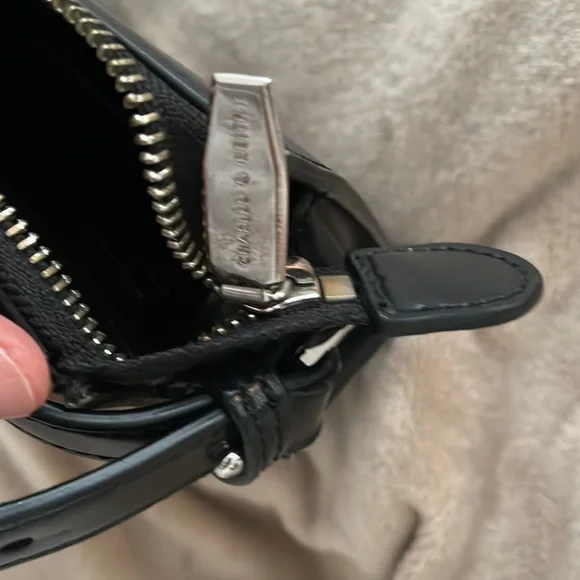 🎈🧨💗Host Pick ☄️🧨 Charles & Keith Genuine Clutch - Picture 4 of 9